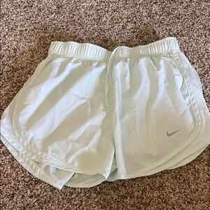 Nike light Mint Green Medium Athletic Shorts Lightweight